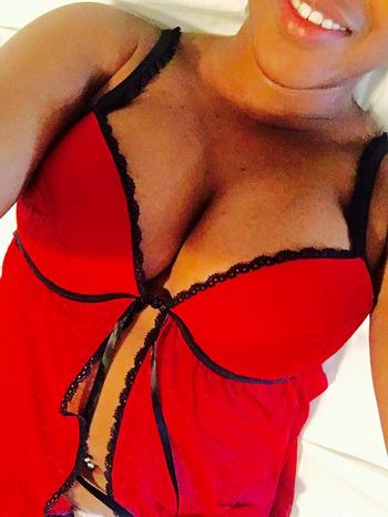 , 20  female escort, Kitchener