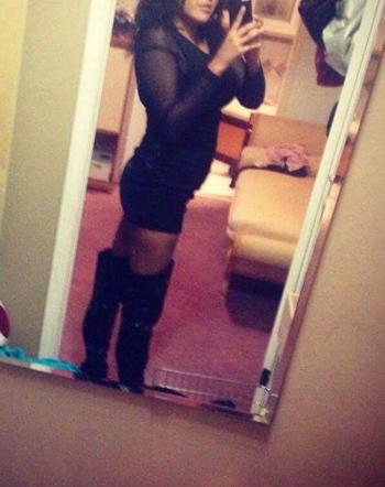 , 23 Latino/Hispanic female escort, Kitchener