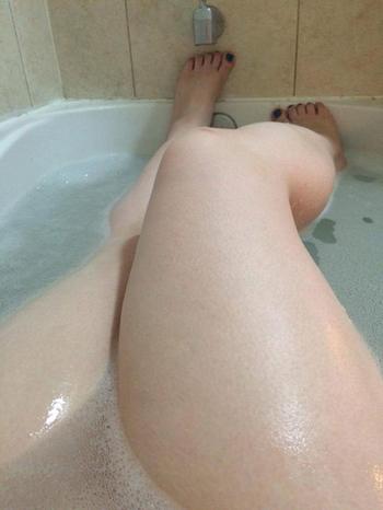 , 22  female escort, Kitchener