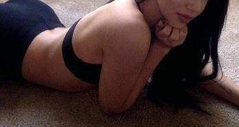 , 20  female escort, Kitchener