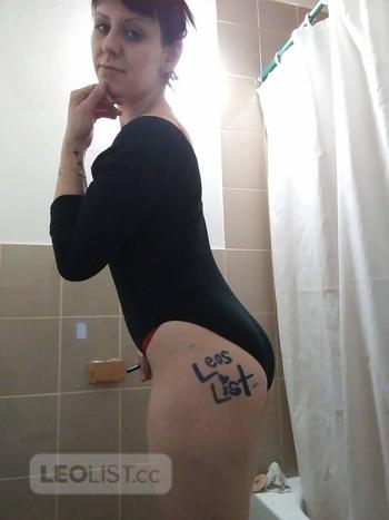 .  G R A C E  ., 25 Caucasian/White female escort, Kitchener