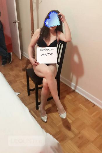 Kk Alice hots, 21 Canadian Born Chinese female escort, Kitchener