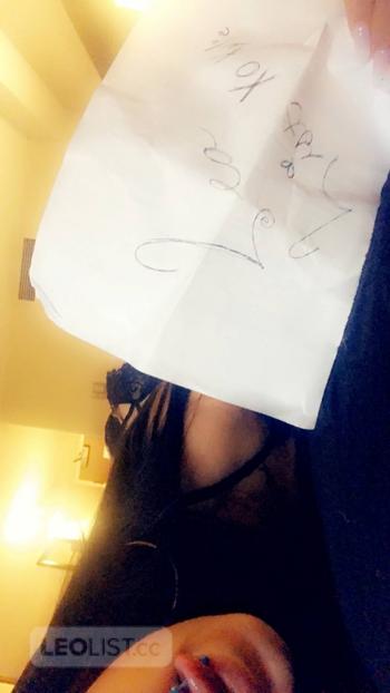 Kylie kruz, 23 Latino/Hispanic female escort, Kitchener