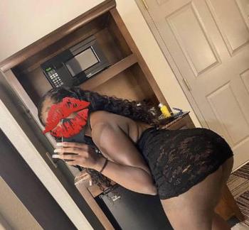 Crystaal, 26 Black female escort, Kitchener