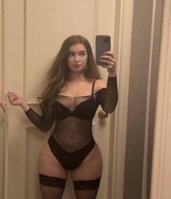 ana, 20 Caucasian/White female escort, Kitchener