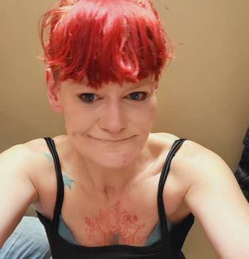80/HH×5I95o26369×, 34 Caucasian/White female escort, Kitchener