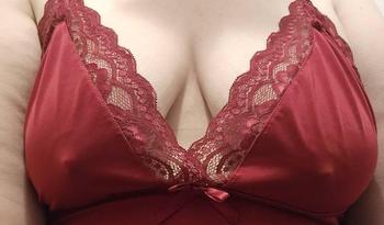 Juicy, 30 Caucasian/White female escort, Kitchener
