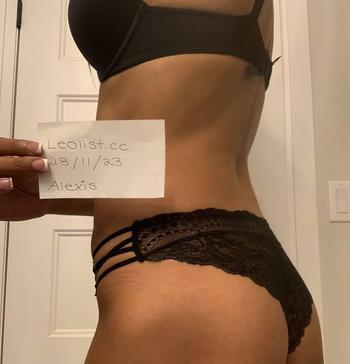 ALEXIS, 24 Mixed female escort, Kitchener