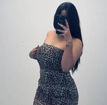 Janvi, 23 Indo Canadian female escort, Kitchener