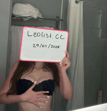 Destiny&Chanel, 21 Latino/Hispanic female escort, Kitchener