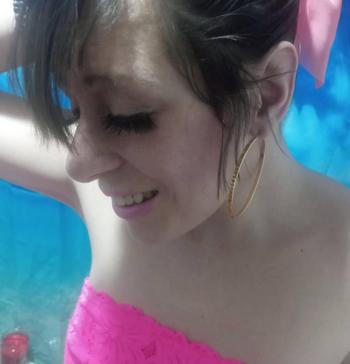 Marley, 24 Caucasian/White female escort, Kitchener